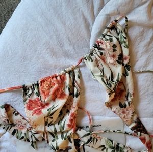 We are HAH miltiway floral bikini top